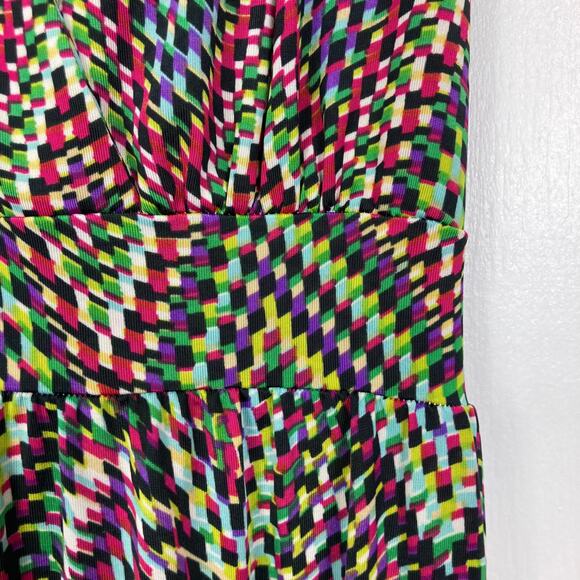 NWOT NEESHA Dress M/L Geo Halter Cross Back Smocked Maxi Stretch Multicolor - Picture 4 of 8